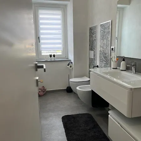 公寓 Casa Feby 奥斯塔